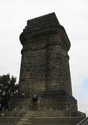 Bismarcksäule Vorderseite (Isabel Schellenberger)