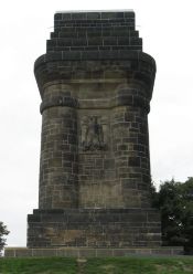 Bismarcksäule Rückseite (Isabel Schellenberger)